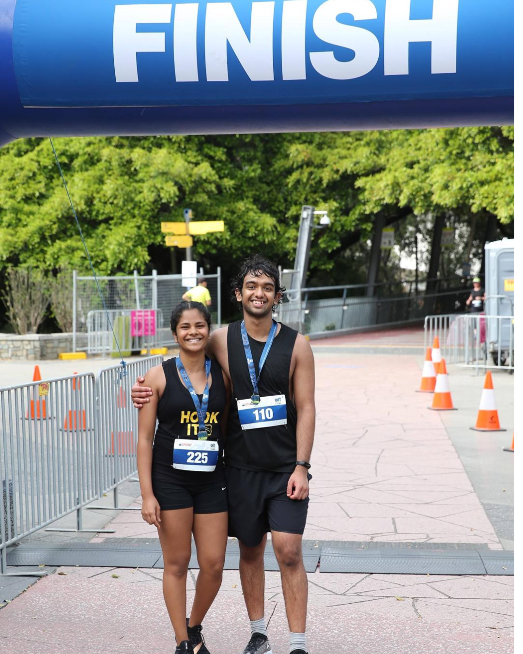 10km run after shot - Jana and her partner